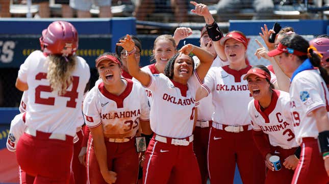 Image for article titled The Sooners survived Stanford again and appear destined for another WCWS title